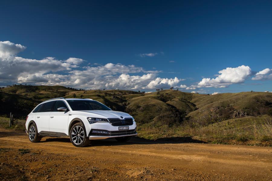  Skoda Superb Scout (3V) 2020 года  (AU) (фото 14 из 35)